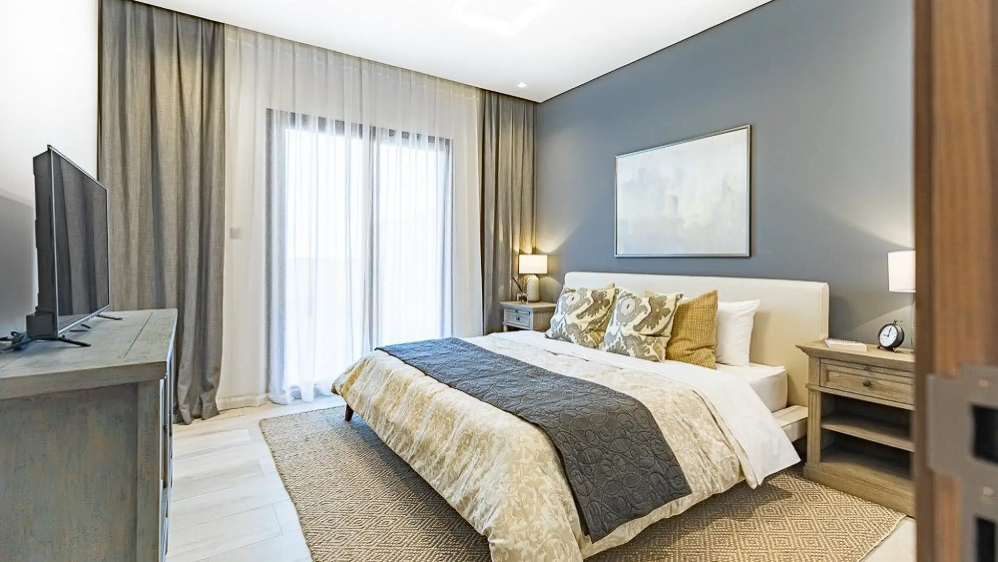 Unfurnished finishing 3