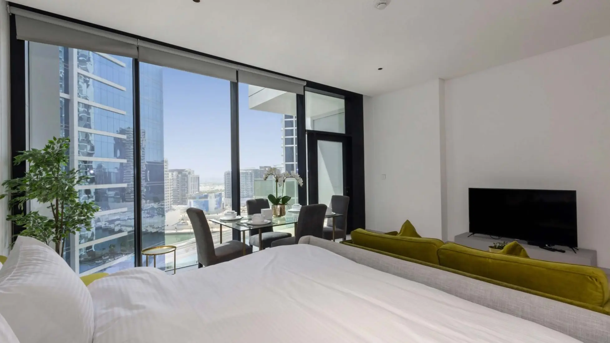 Unfurnished finishing 4