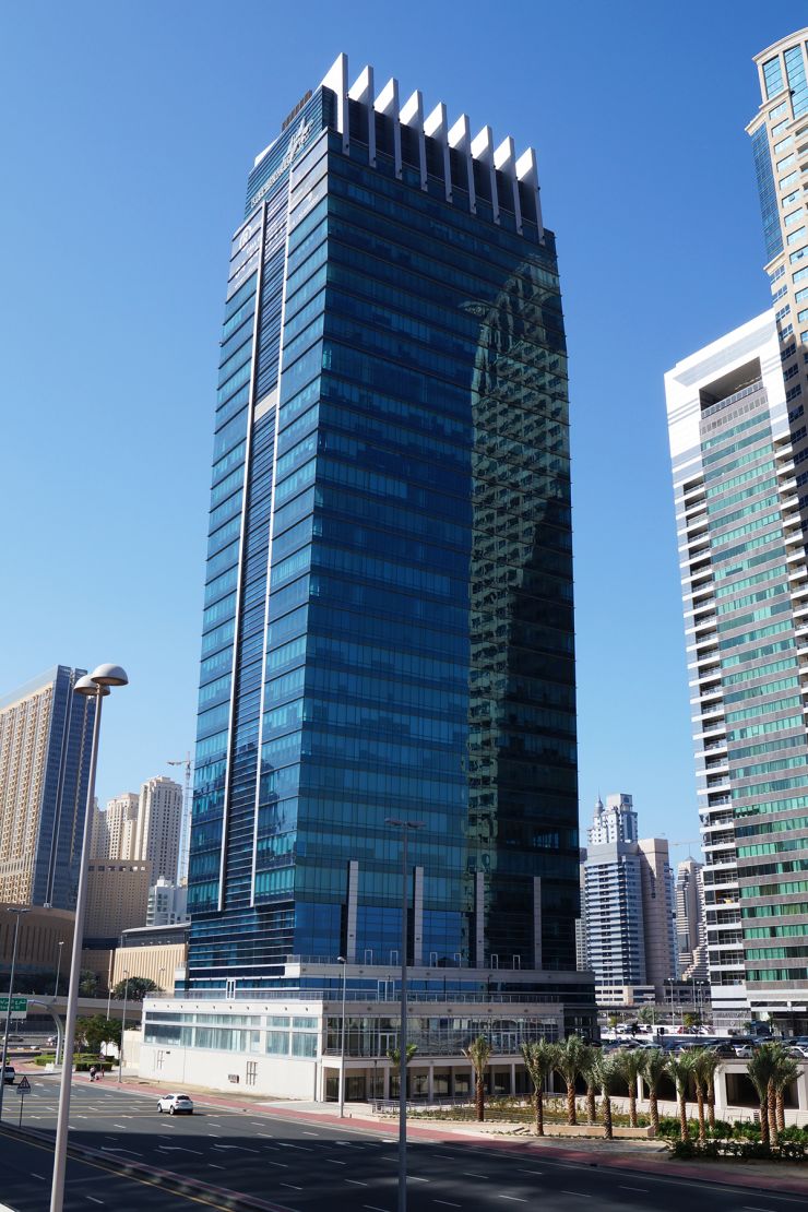 REEF TOWER