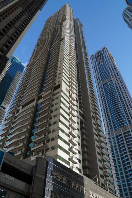 MARINA PINNACLE