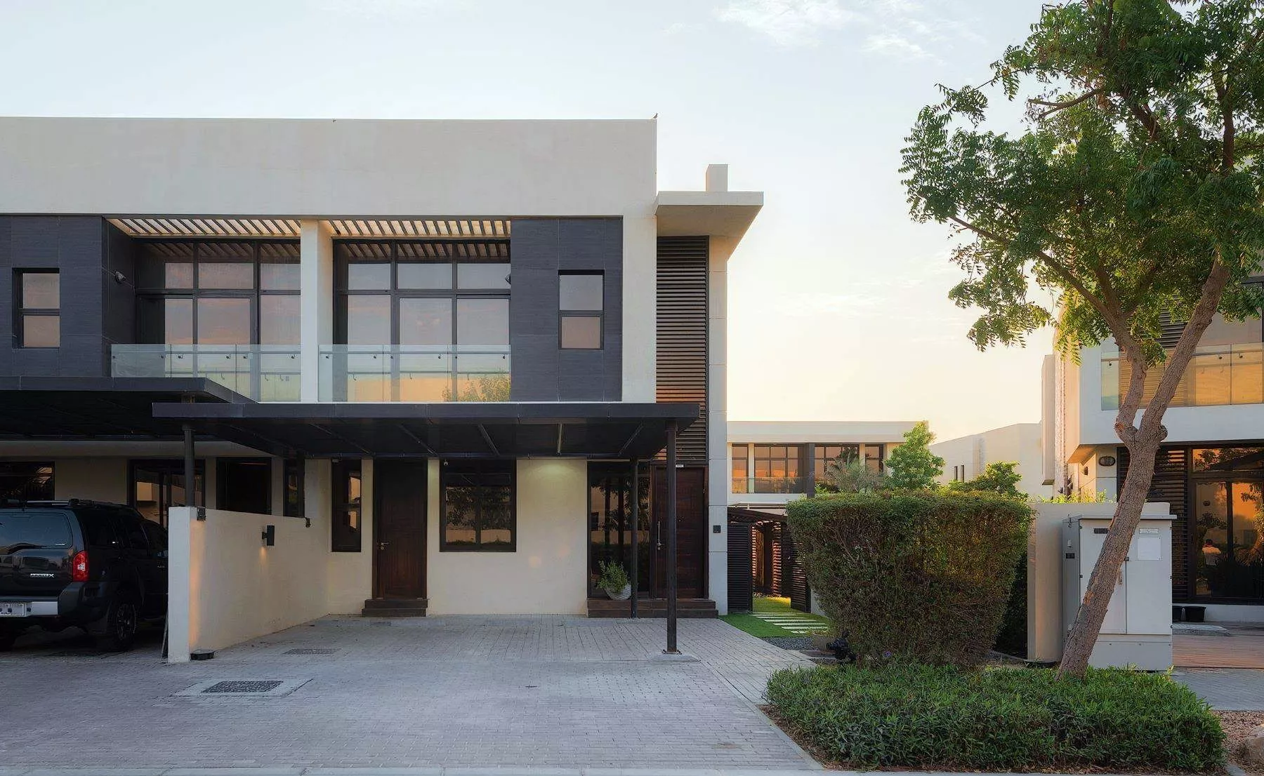 DAMAC HILLS - WHITEFIELD