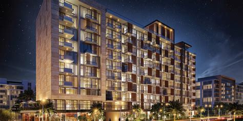 Azizi Riviera 1