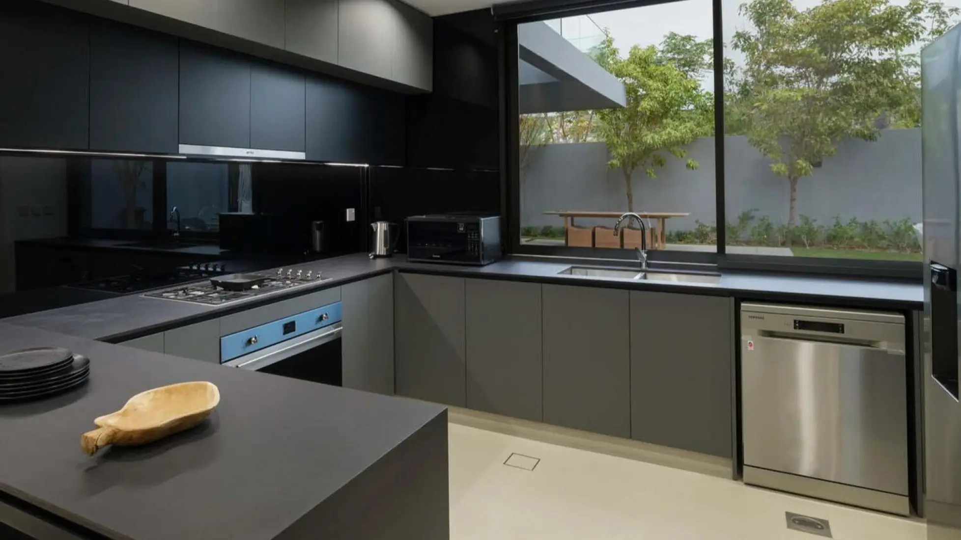 Unfurnished finishing 3