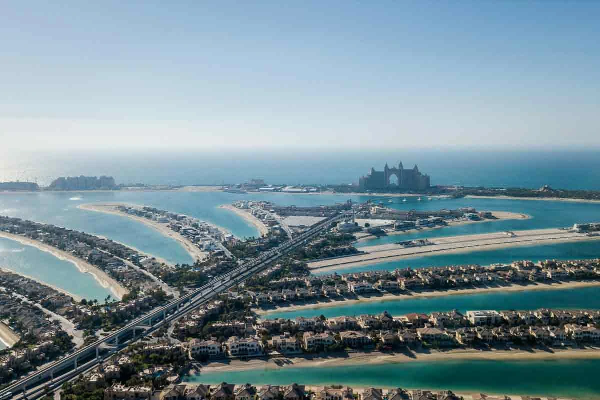 The Guide to Palm Jumeirah: Luxury, Life, and Investment