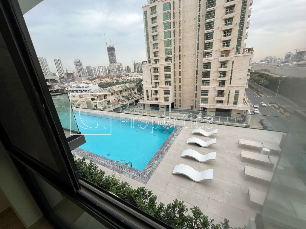 On The Pool | Corner Unit | Large Unit | Brand New - 1