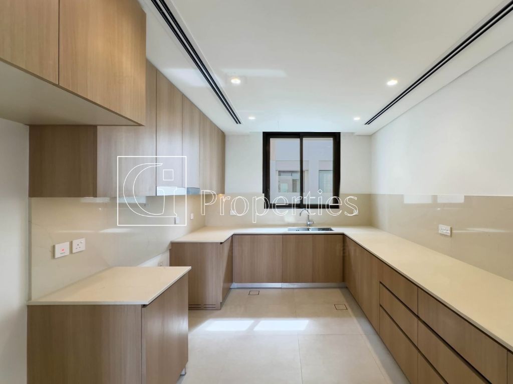 Corner Unit | Bigger Plot | Landscaped - 4