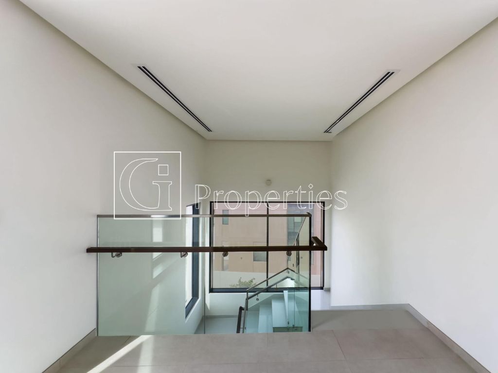 Corner Unit | Bigger Plot | Landscaped - 6
