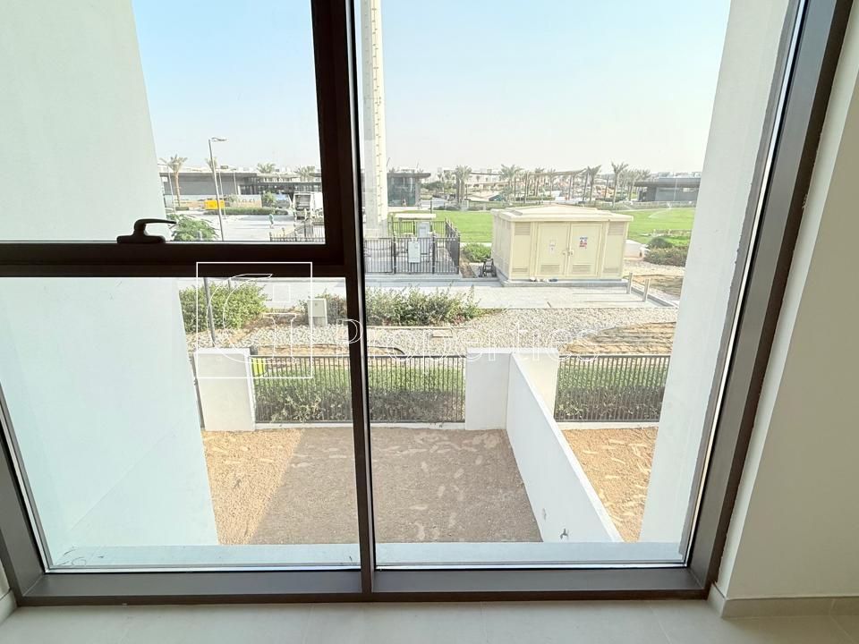 Investors Deal | Open Kitchen | Close to Pool - 5