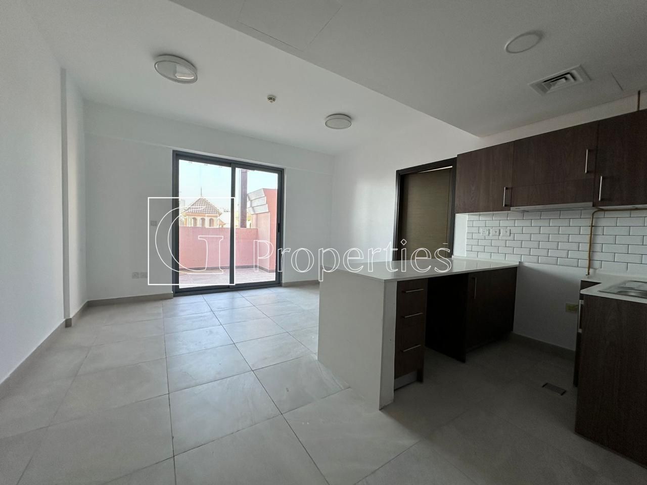 Spacious Layout | Hot Deal | Amazing View - 3