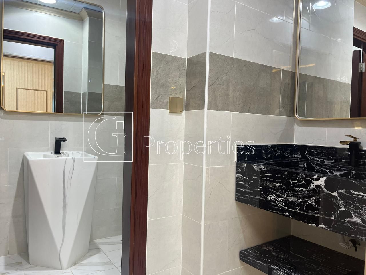 Sea View | Vacant Now | Best Price - 25