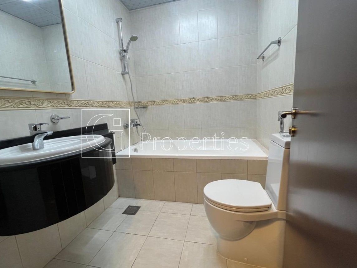 Sea View | Vacant Now | Best Price - 27