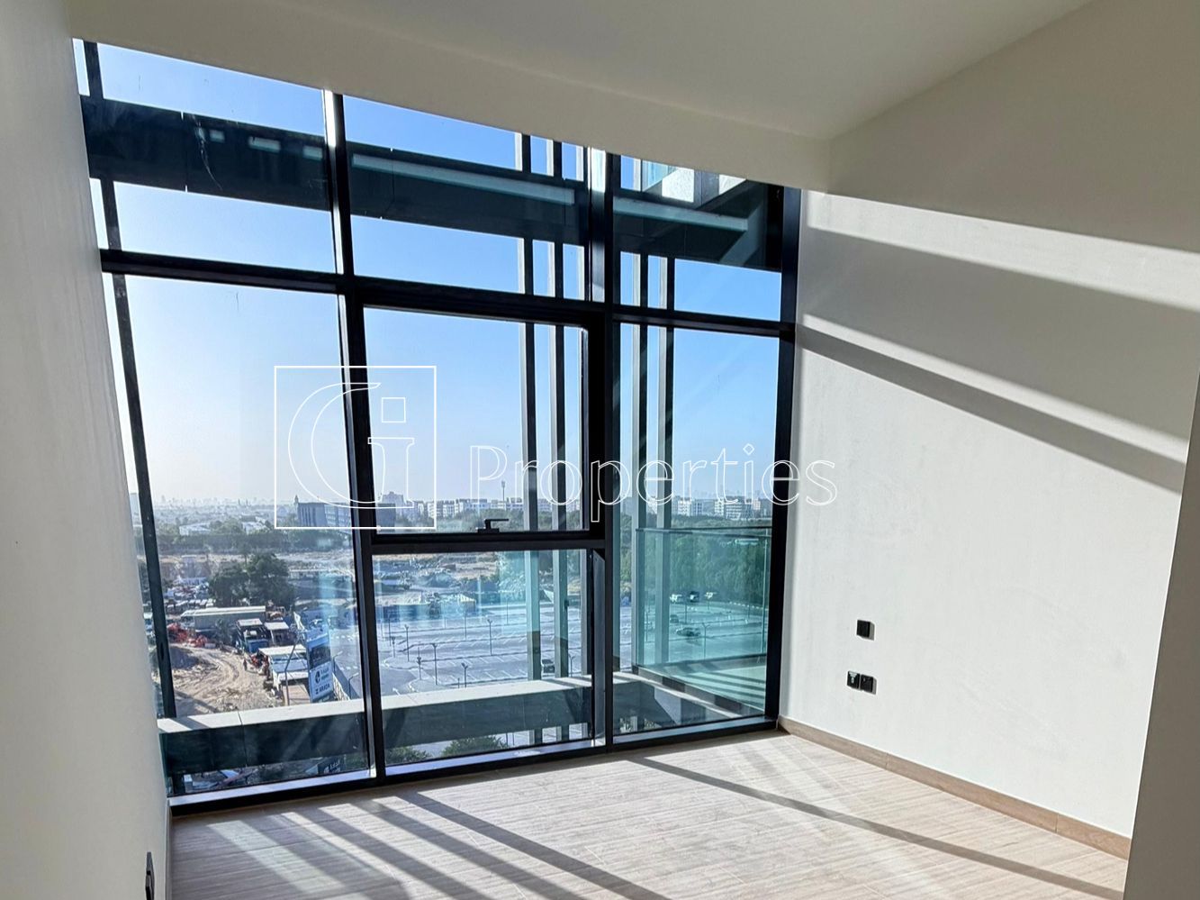 Luxury 1BR | Ready Unit | Prime Location - 1