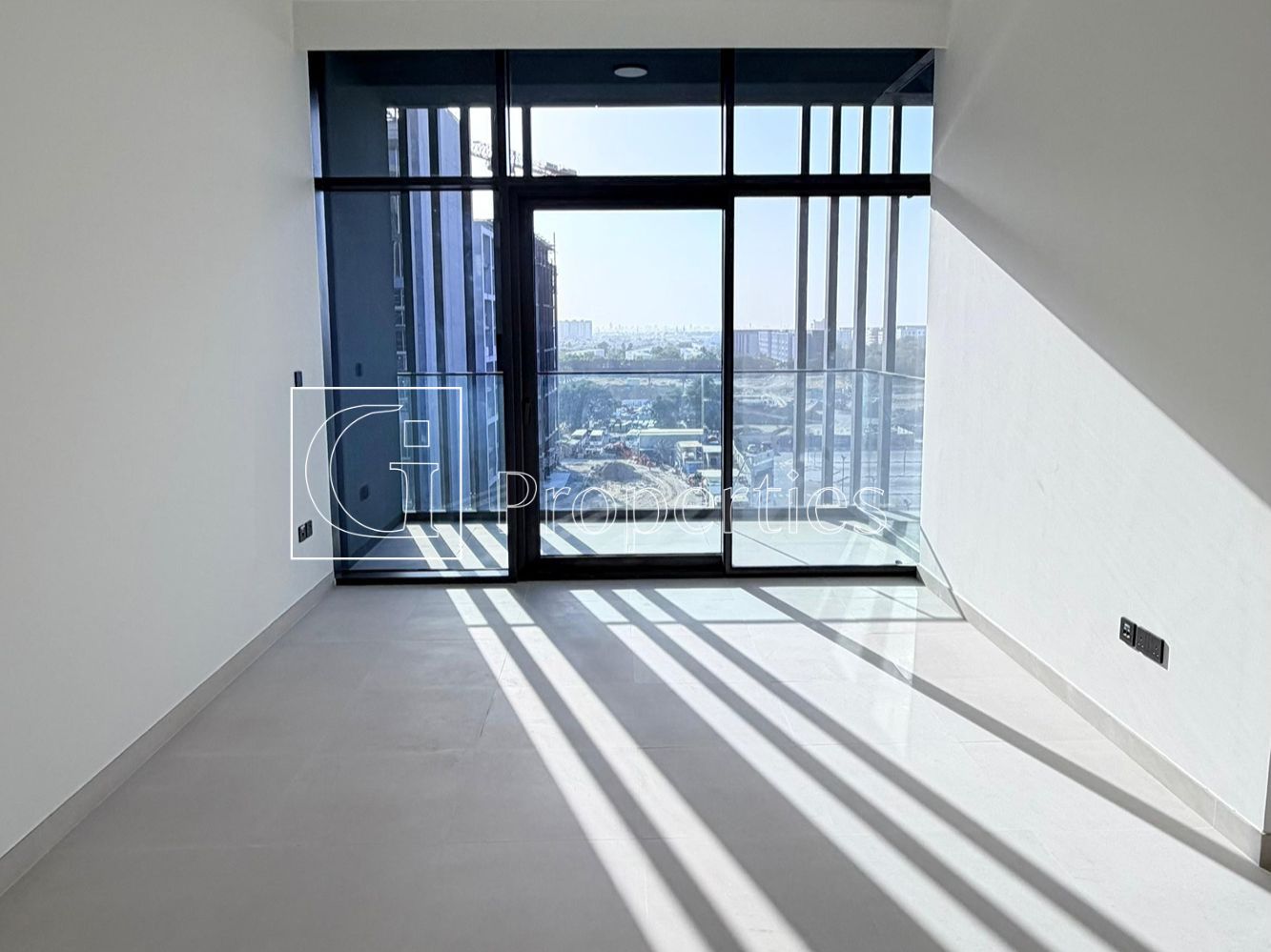 Luxury 1BR | Ready Unit | Prime Location - 2
