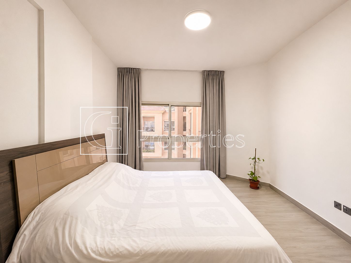 Vacant Unit | Pool Facing | Bright & Spacious - 7