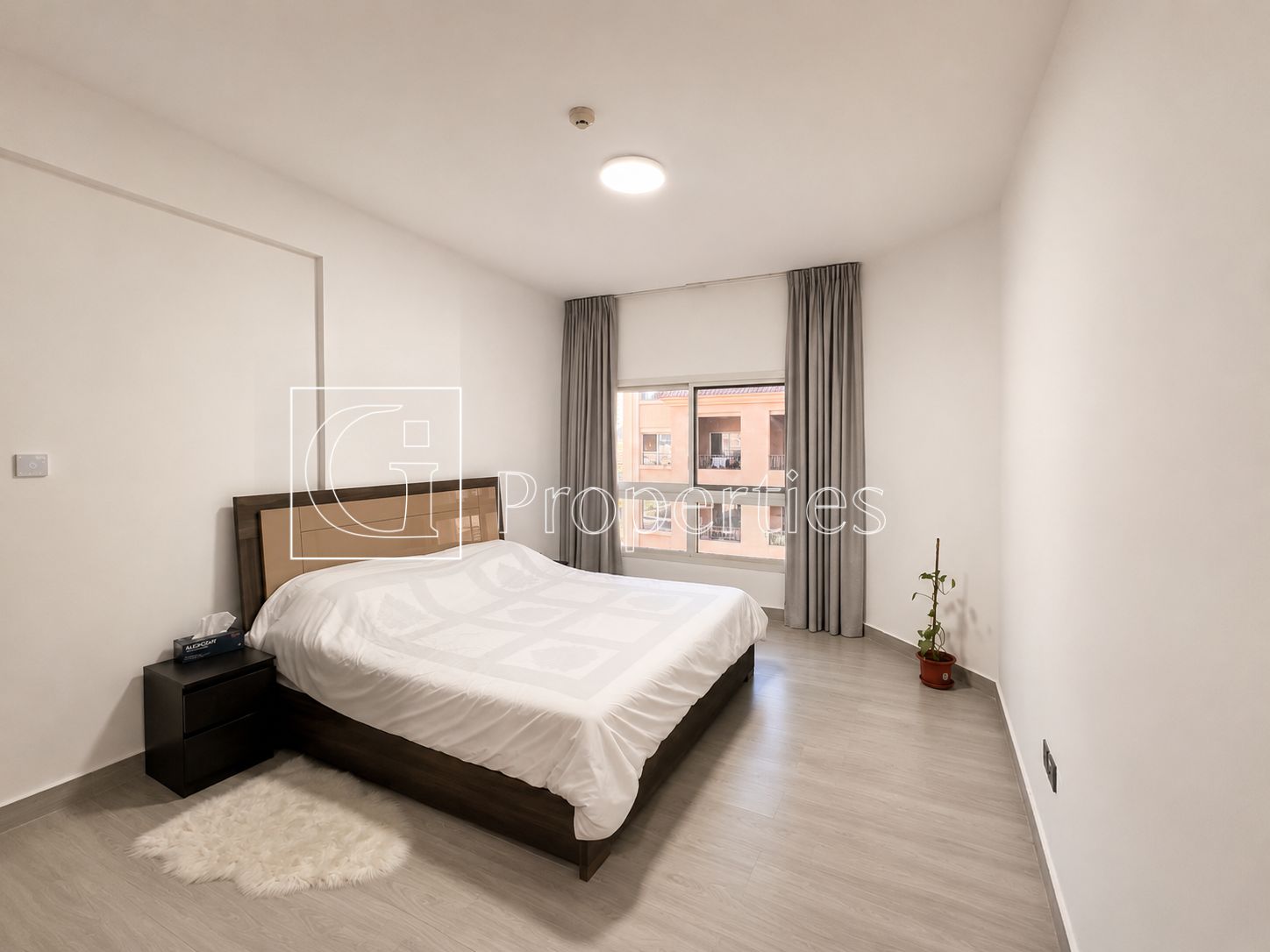 Vacant Unit | Pool Facing | Bright & Spacious - 8