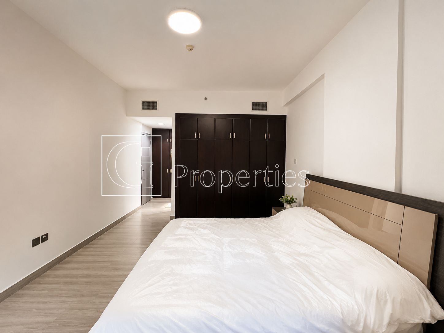 Vacant Unit | Pool Facing | Bright & Spacious - 9