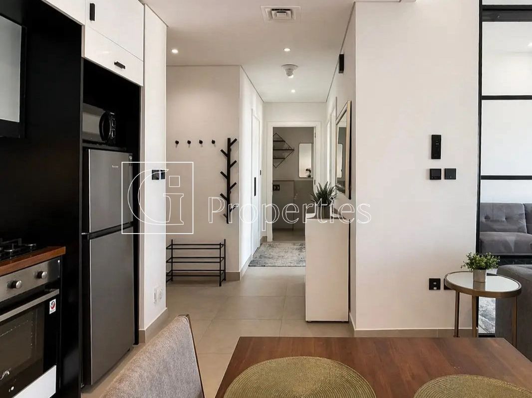 Vacant Now | Fully Furnished | Multiple Cheques - 5