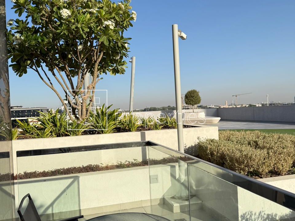 Fully Furnished | Vacant | Waterfront Living - 14