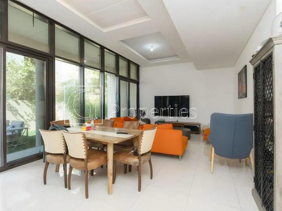 Spacious | Unfurnished | Vastu | Landscaped Garden - 7