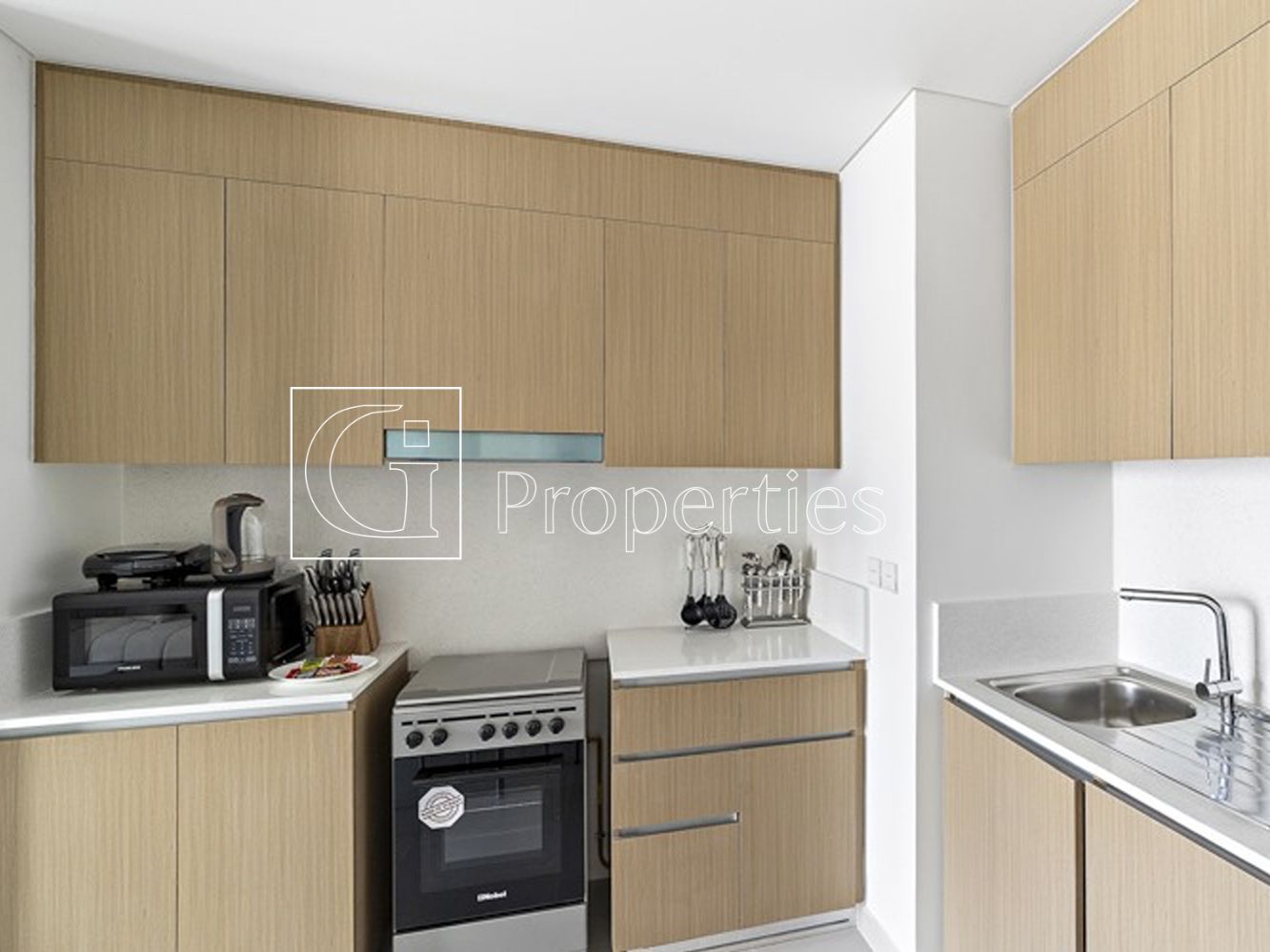 Fully Furnished | Hot Deal | Amazing View - 4