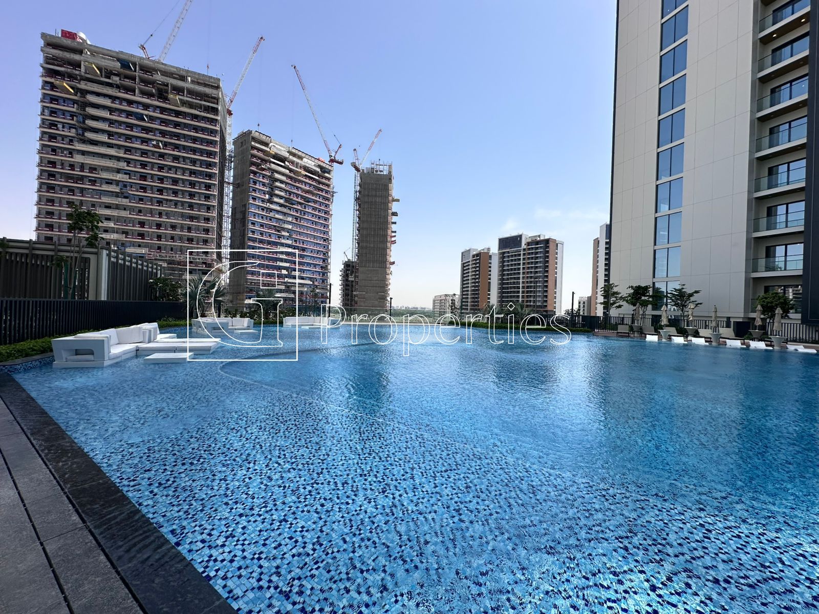 4bed + Maids | Waterfront | Investor Deal - 9