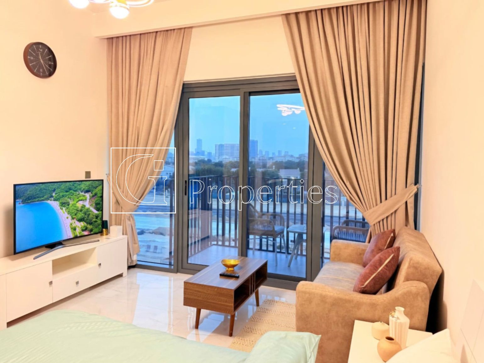 Fully Furnished | 6 Cheque's | Pool View - 2