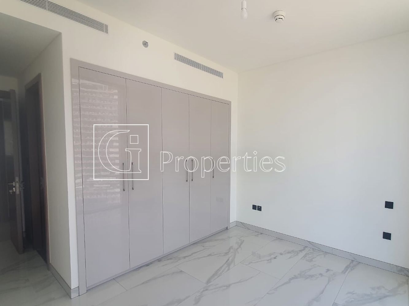 4BR+Maid | Huge Layout | Stunning Views - 2