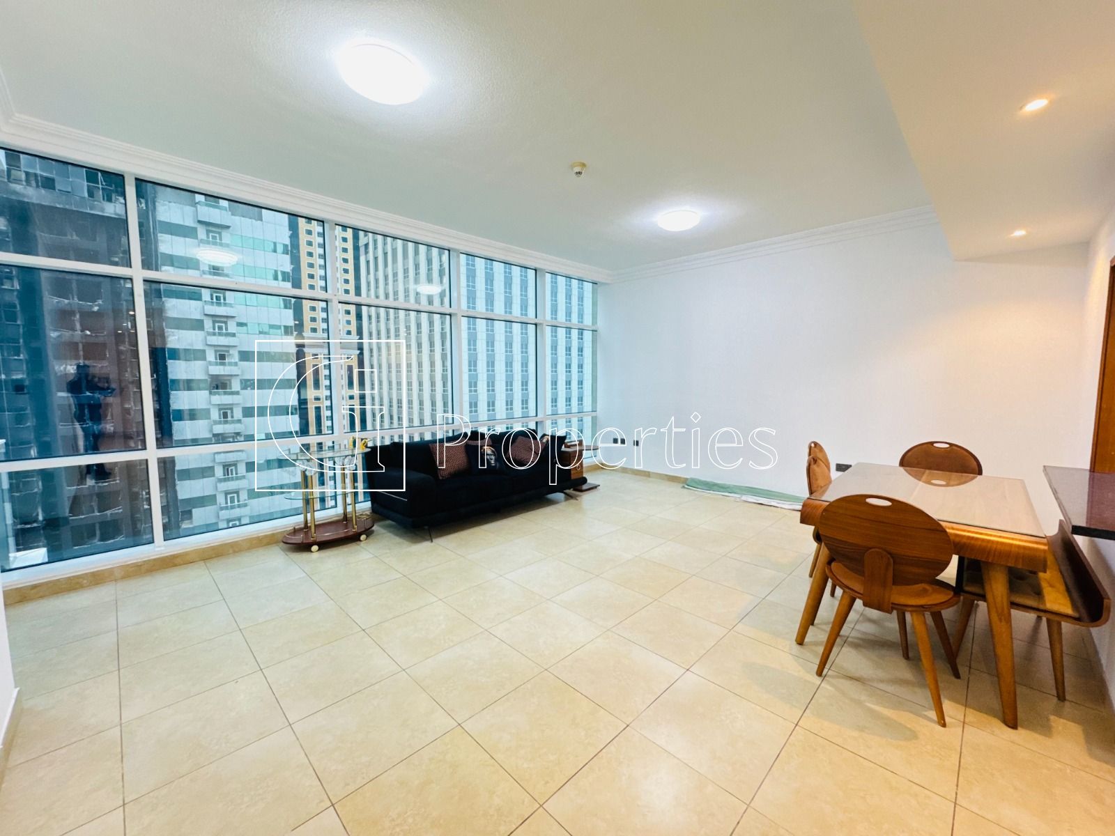 Spacious and Bright | Semi-High Floor | Near Tram - 2