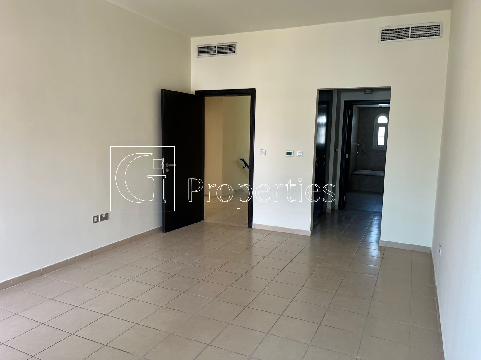 3BR+Maid | Unfurnished | Private Garden - 11