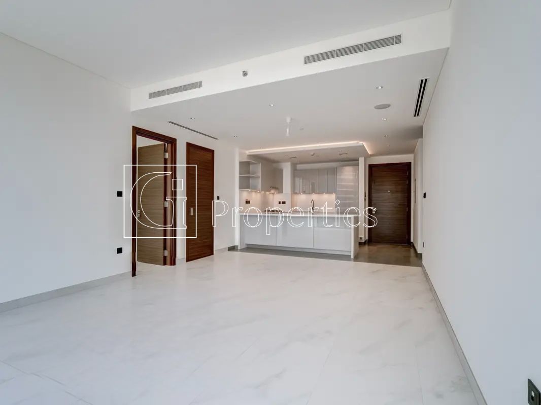 Crystal Lagoon | Brand New | Unfurnished | Vacant - 3