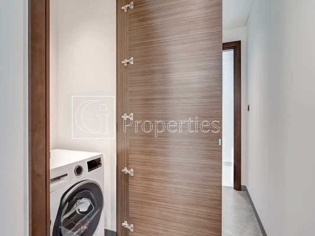 Crystal Lagoon | Brand New | Unfurnished | Vacant - 14