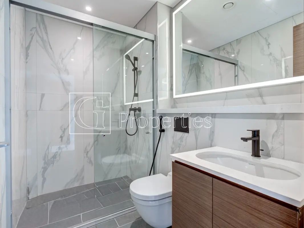 Crystal Lagoon | Brand New | Unfurnished | Vacant - 16