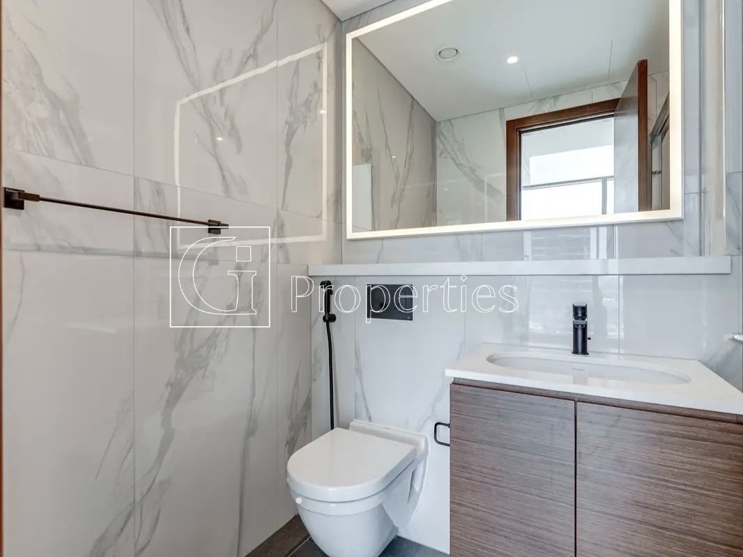 Crystal Lagoon | Brand New | Unfurnished | Vacant - 21