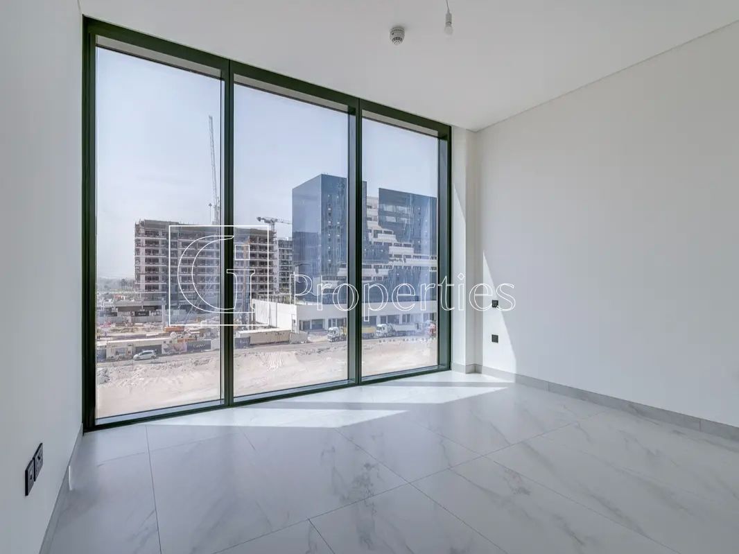 Crystal Lagoon | Brand New | Unfurnished | Vacant - 22