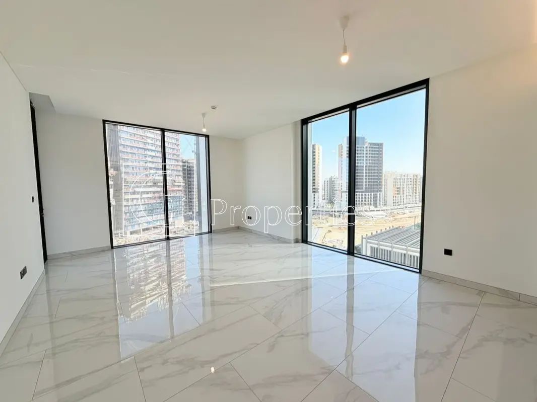 Brand New | Burj Khalifa View | Vacant - 4