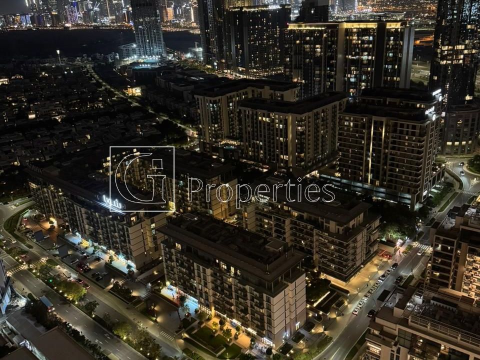 Brand New | Burj Khalifa View | Vacant - 12