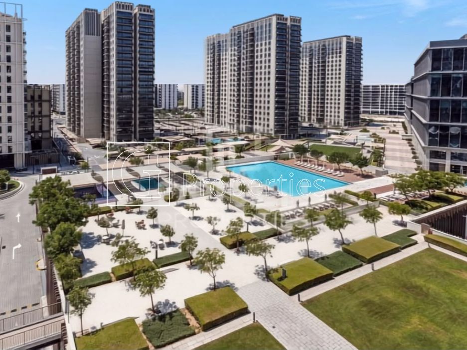 Motivated Seller | Vacant | Pool View - 1