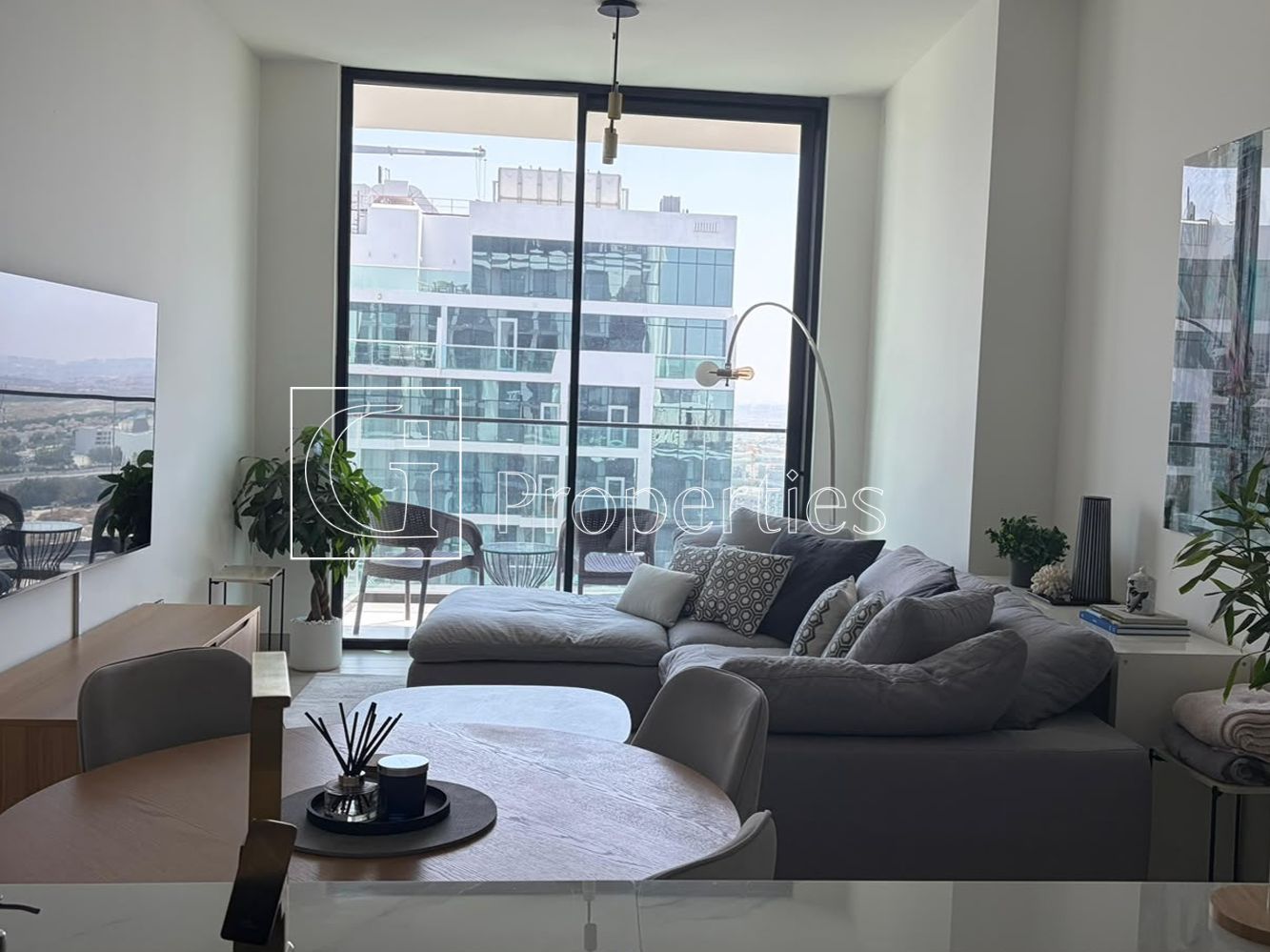 Well Maintained | High Floor | Spacious - 2