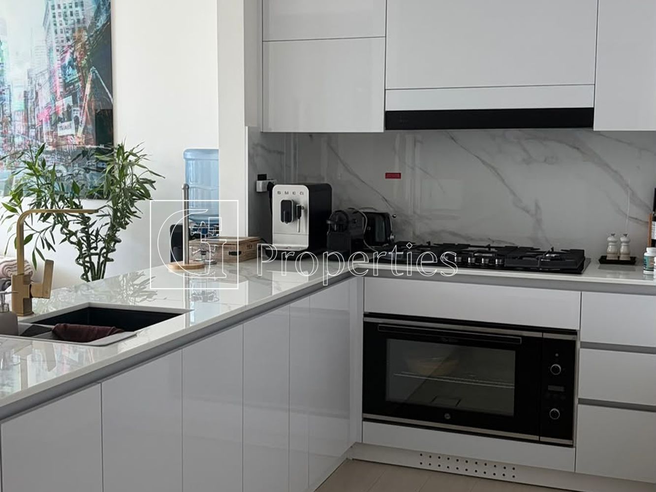 Well Maintained | High Floor | Spacious - 5