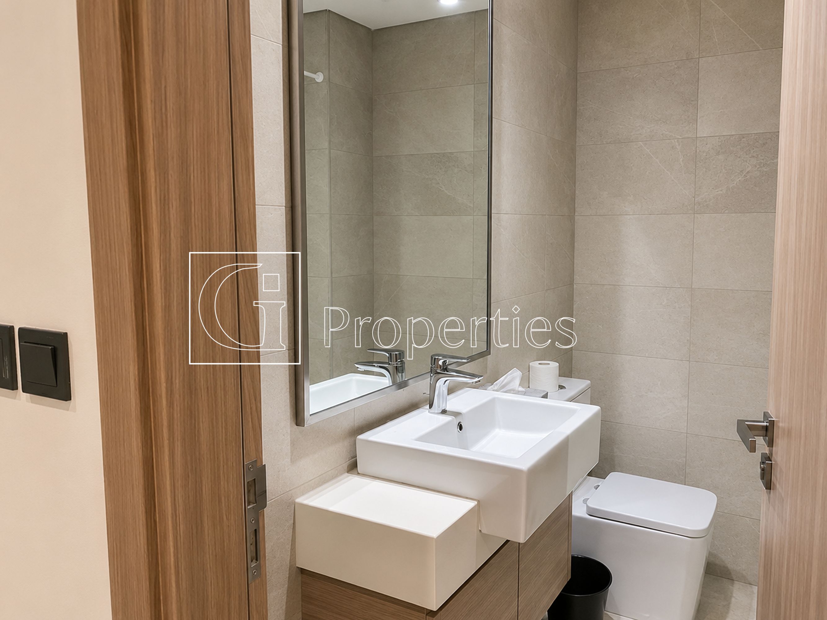 Unfurnished | Negotiable | 3 cheques - 7