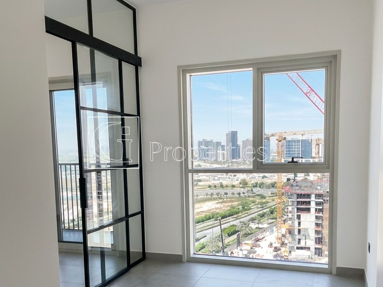 Multiple Cheques | High floor | Unfurnished - 2