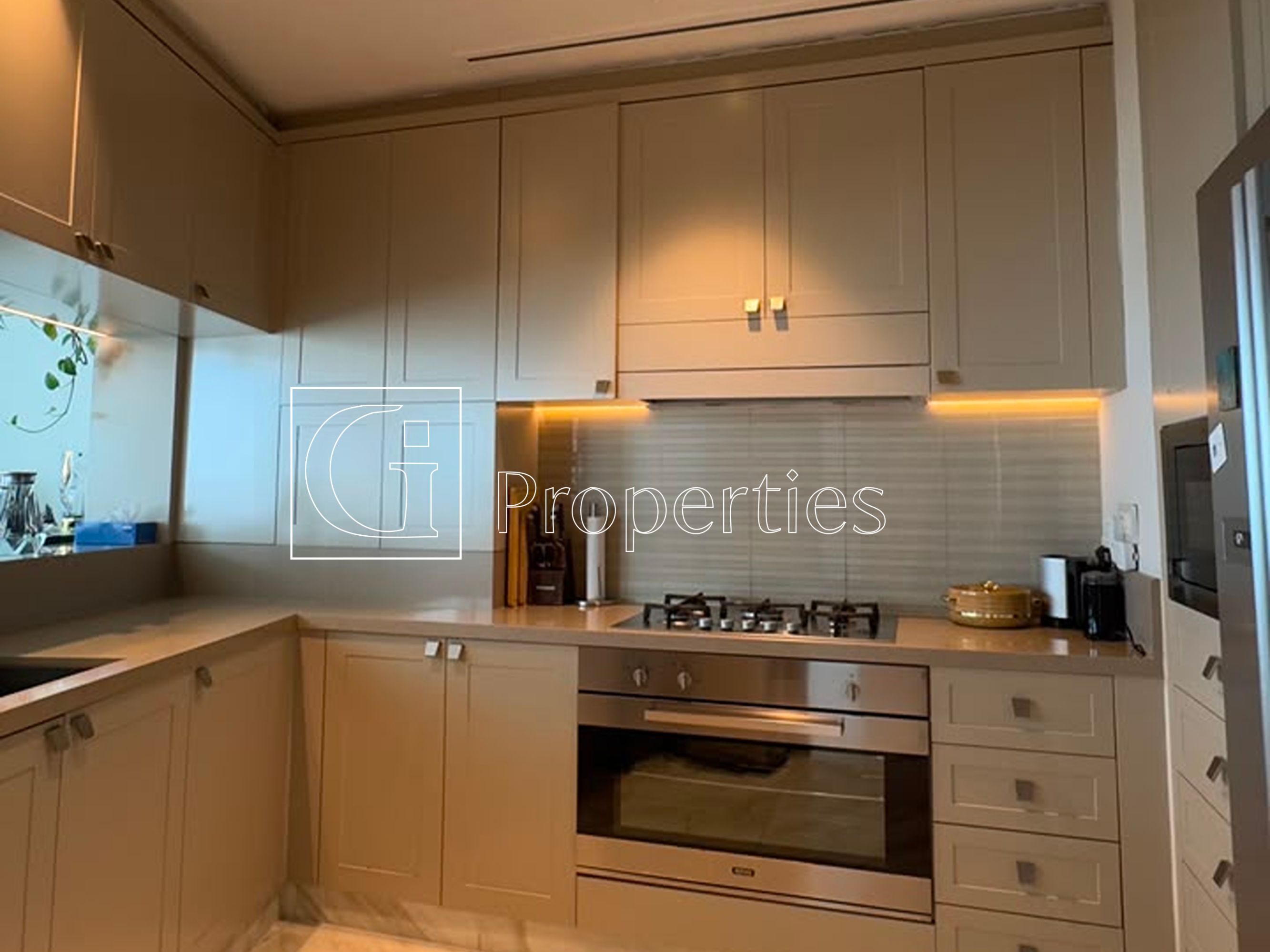 Luxury 3BR+Maid | Burj & Fountain Views | Vacant - 8