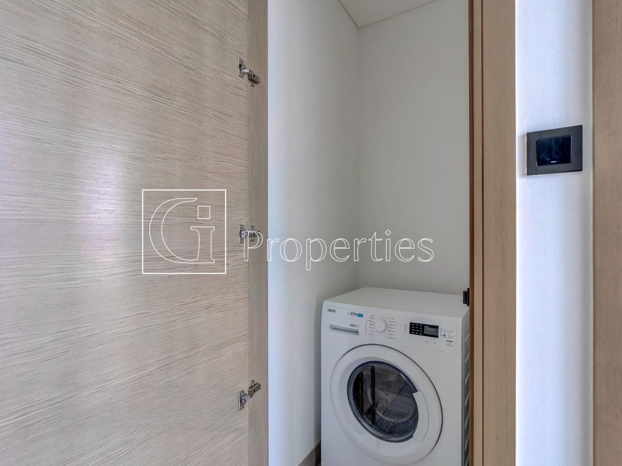 Vacant | Downtown View| Negotiable - 11
