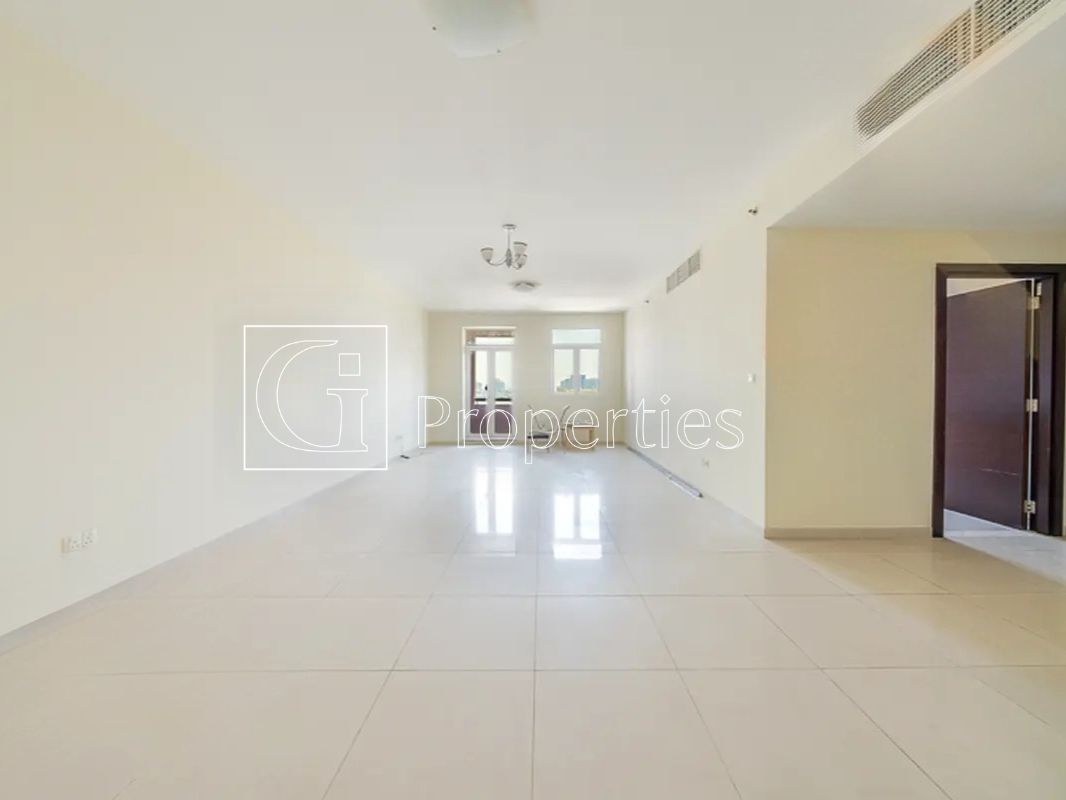 Unfurnished | High Floor | 1Minute walk from Metro - 6